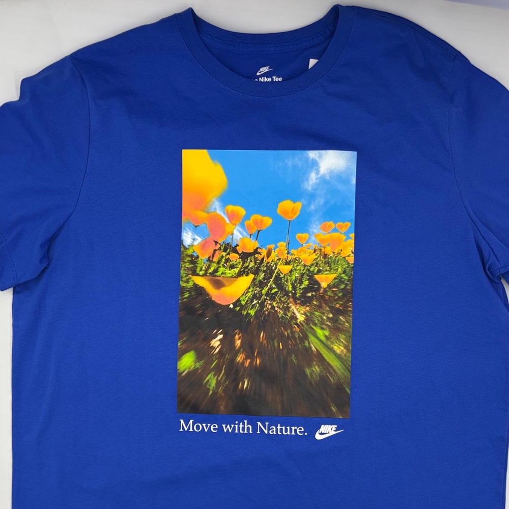 Nike Sportswear Move With Nature Graphic Tee